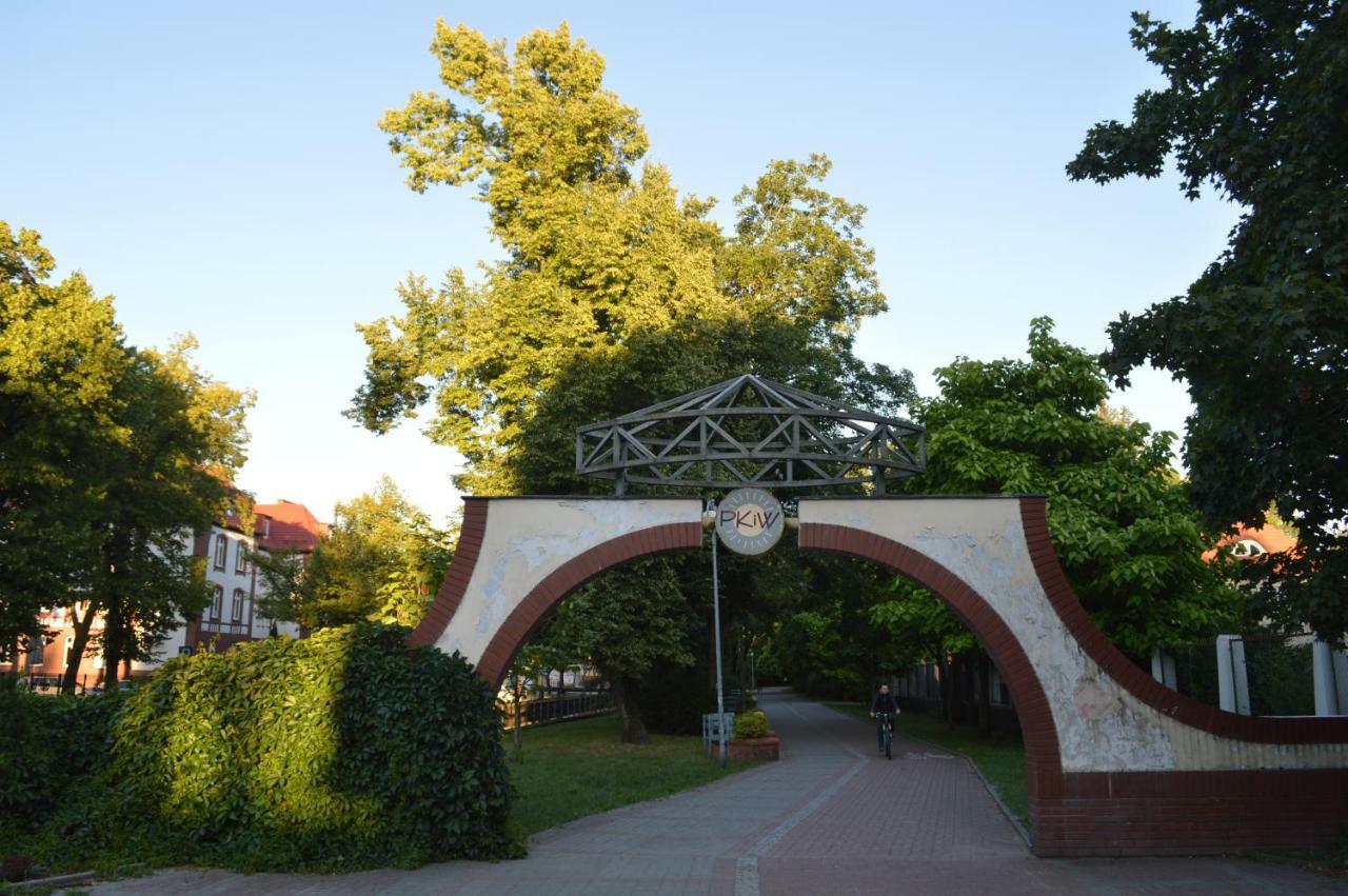 Apartament Park Słupsk Buitenkant foto